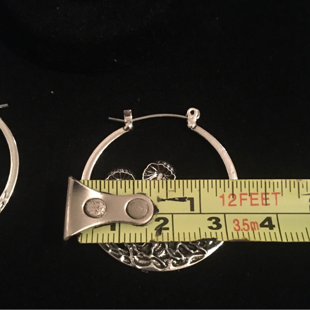 Retro Bohemian Style Silver Mushroom Hoop Earrings - Picture 6 of 6